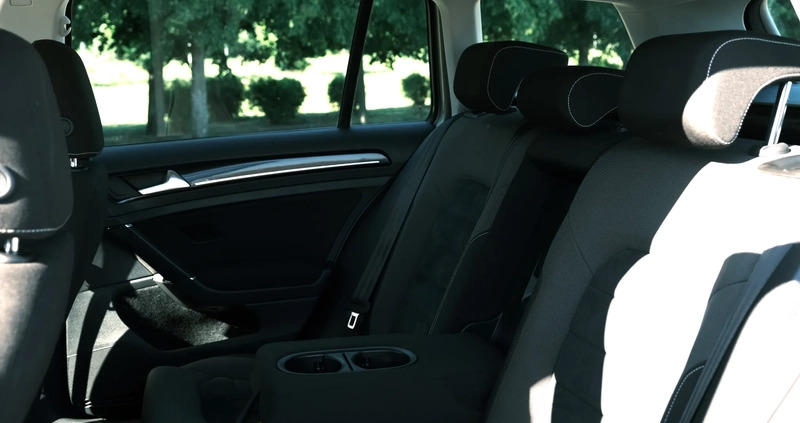 Volkswagen Golf cena 39900 przebieg: 247940, rok produkcji 2014 z Poznań małe 137